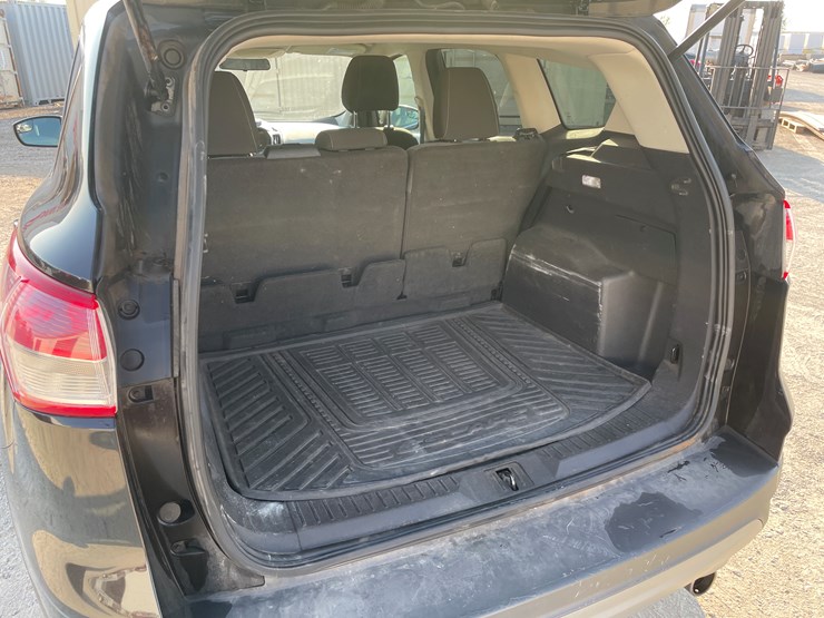 2013-ford-escape-se-image-23
