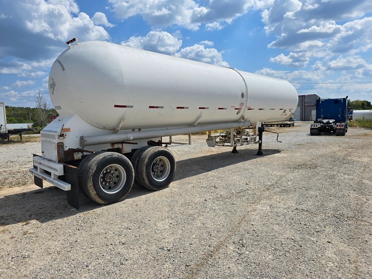 #16593-•-1970-mississippi-tank-company-gas-tank-trailers-image-34