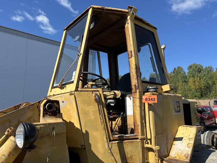 caterpillar-930-image-51