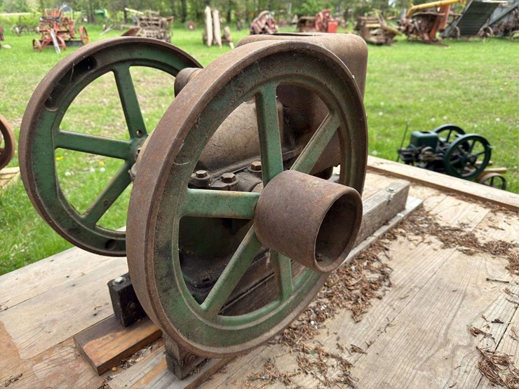 john-deere-1.5hp-image-9