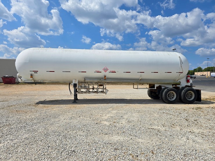 #16593-•-1970-mississippi-tank-company-gas-tank-trailers-image-10