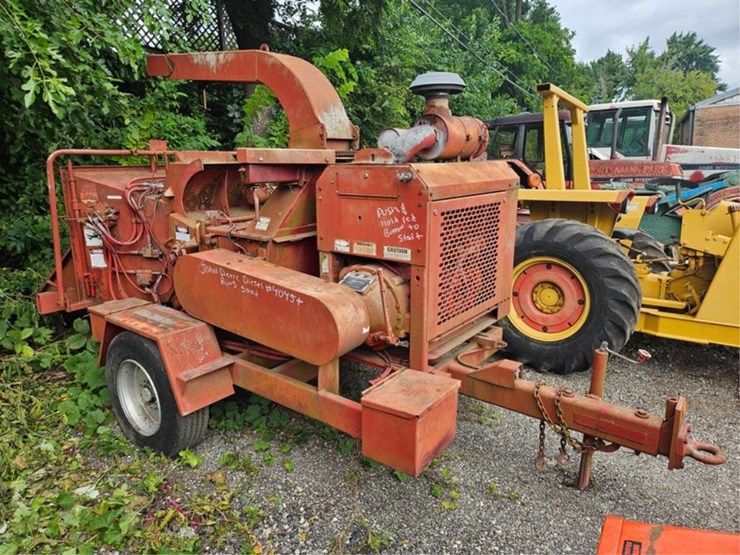#2011-•-mobark-towable-wood-chipper-image-7