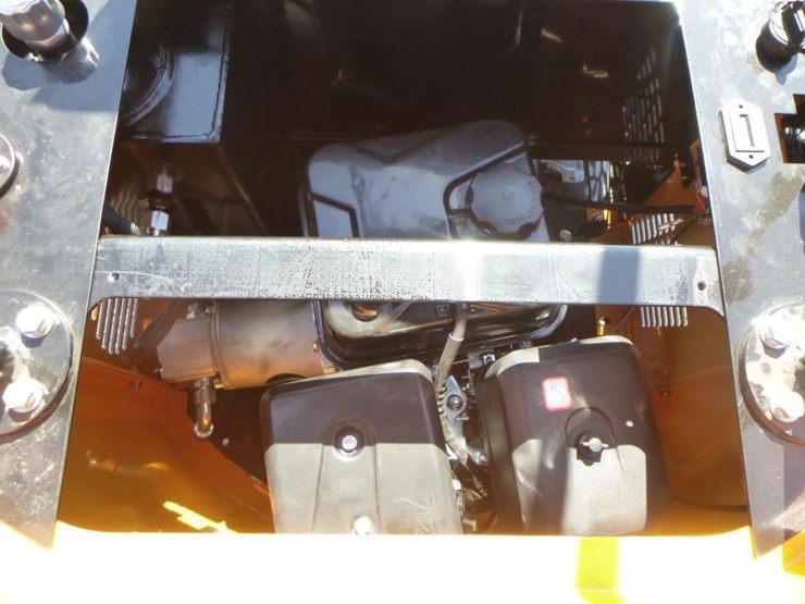 2025-vicsec-vc13-hydraulic-excavator-image-23