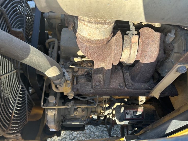2008-deere-310sj-image-37