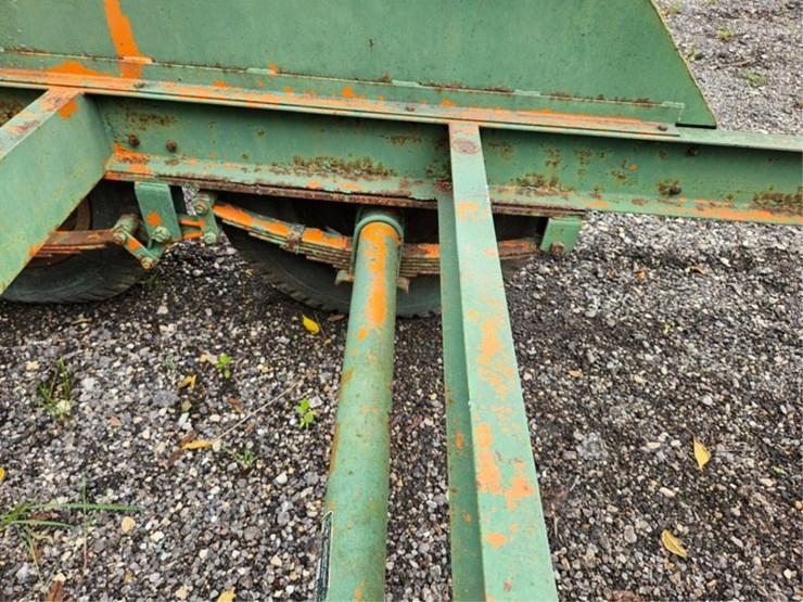 #2065-•-tandem-axle-trailer-frame-image-16