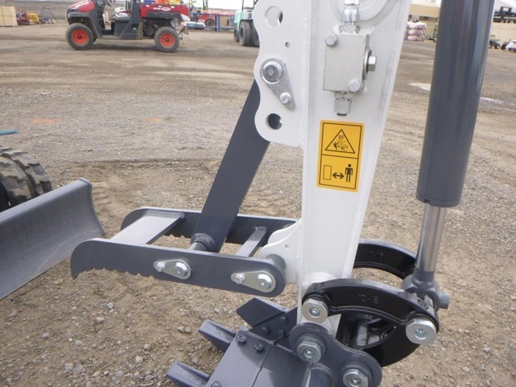 bttl-et12m-6-hydraulic-excavator-image-12