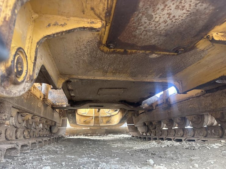 caterpillar-d4g-image-39