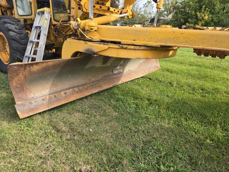 #1232-•-john-deere-jd770-grader-image-11