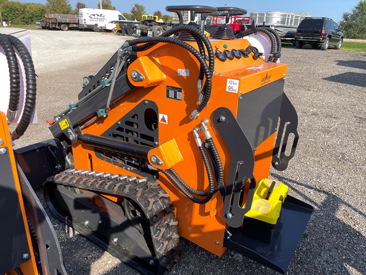 #1044-•-2026-landhonor-ldh-ht380-mini-tracked-skidsteer-image-7