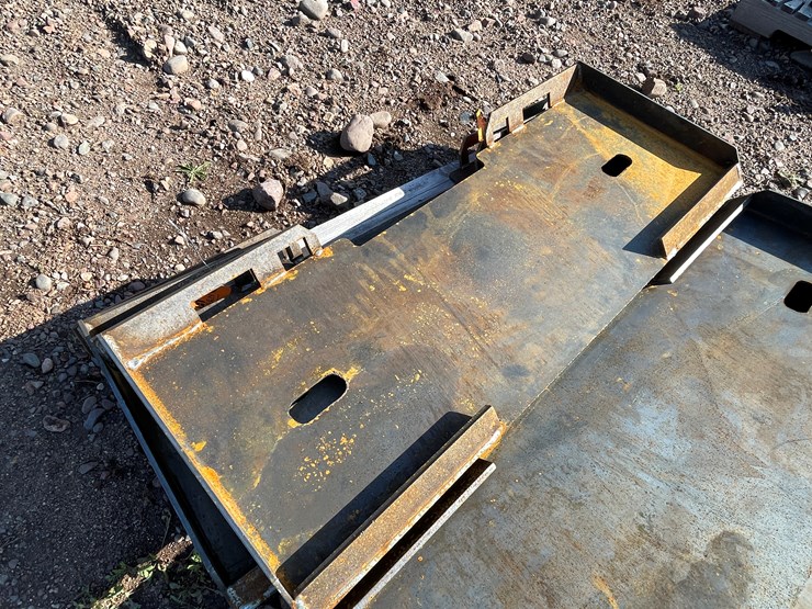 #8219-•-new-kc-skid-steer-frame-image-4