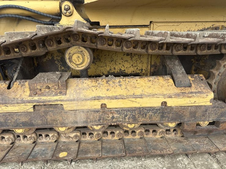 caterpillar-d4g-image-42