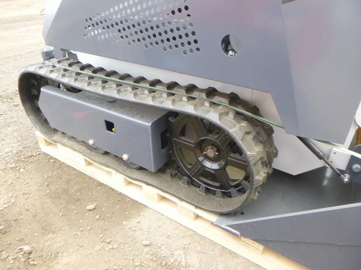 bttl-stm25-6-skid-steer-track-loader-image-18