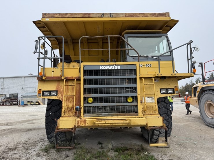 komatsu-hd465-5-image-8
