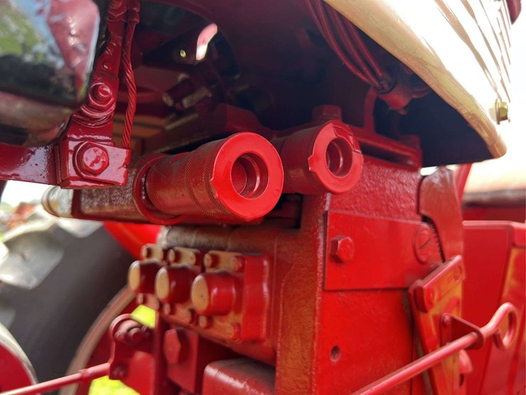 farmall-460-diesel-image-79