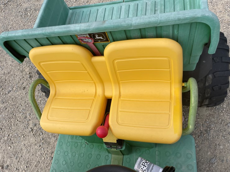john-deere-gator-hpx-image-15