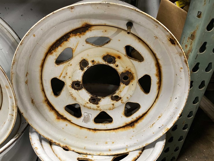 #5526-•-(4)-6-lug-trailer-wheels-(cw)-image-2