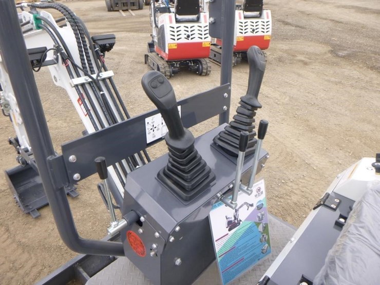 bttl-et12m-6-hydraulic-excavator-image-21