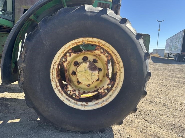 1996-john-deere-6410-image-16