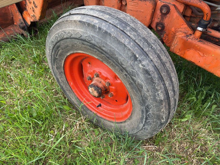 ford-backhoe-image-18