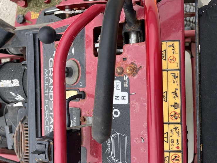 #1047-•-2020-toro-grandstand-multiforce-commercial-mower-image-22