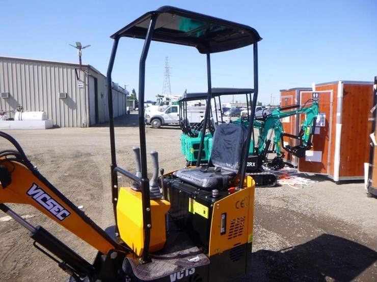 2025-vicsec-vc13-hydraulic-excavator-image-18