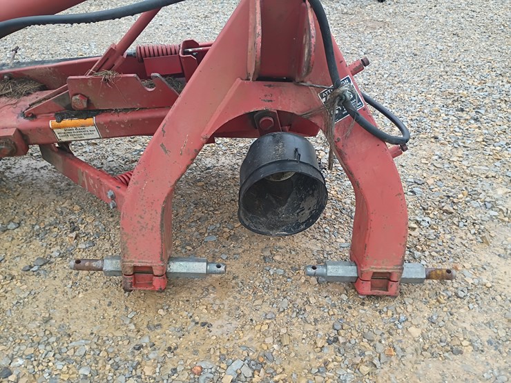 new-holland-540-image-10