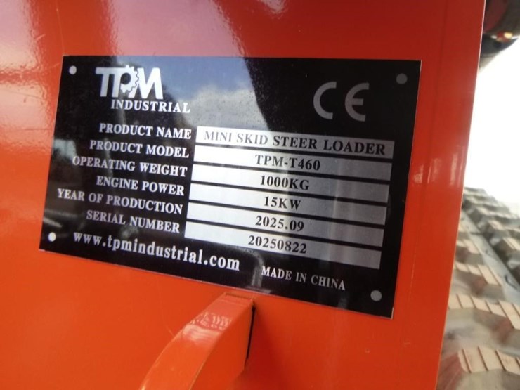 tpm-t460-skid-steer-track-loader-image-22