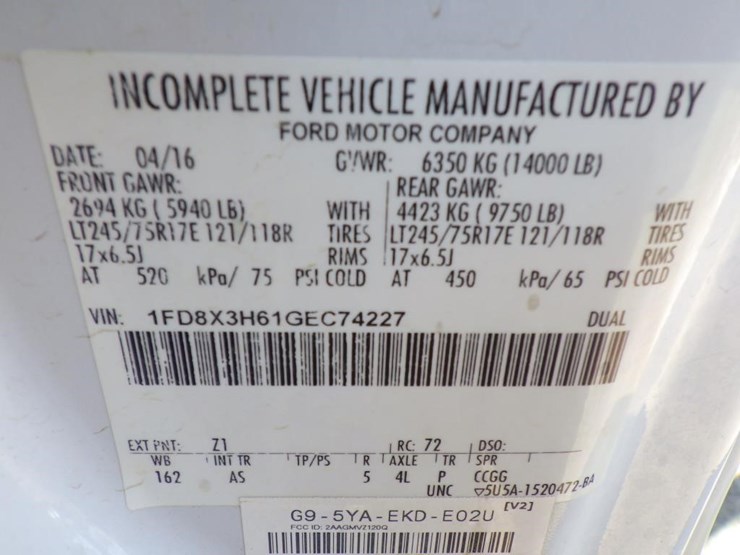 2016-ford-f350-image-17