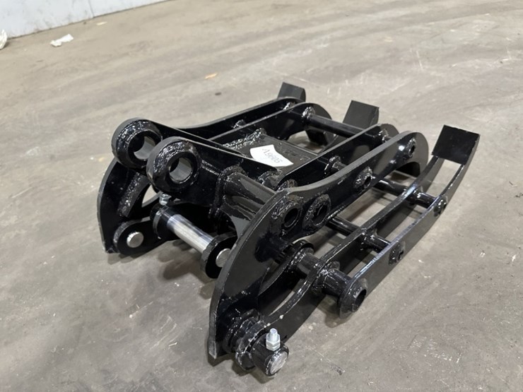 2025-miva-grapple-attachment-image-3