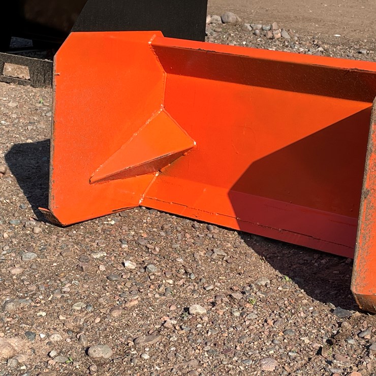 #8208 • New KC 36" Mini Skid Steer Snow Pusher