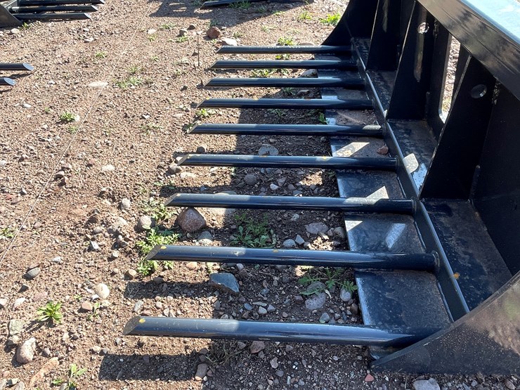 #8244-•-wolverine-skid-steer-x-treme-manure-forks-image-8