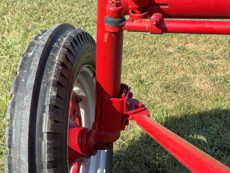 farmall-350-diesel-high-crop-image-22