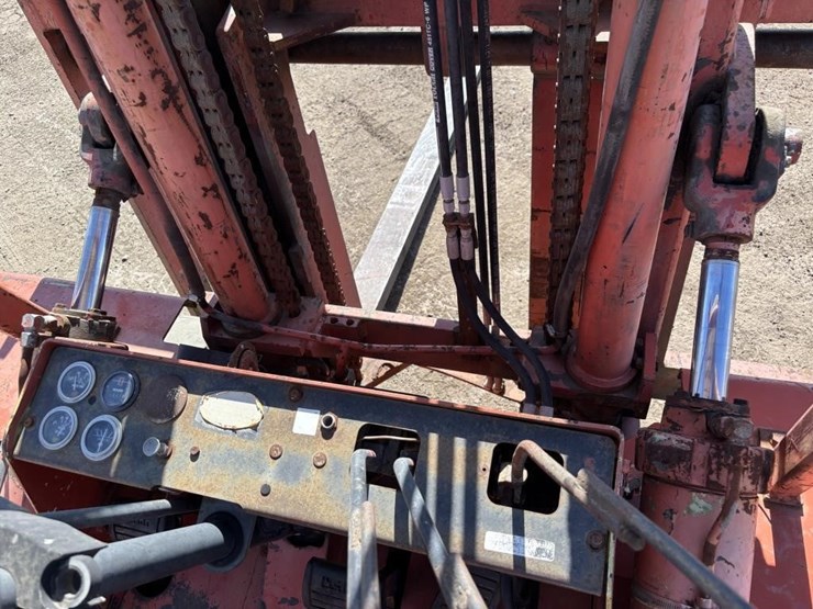 clark-gph75-forklift-image-12