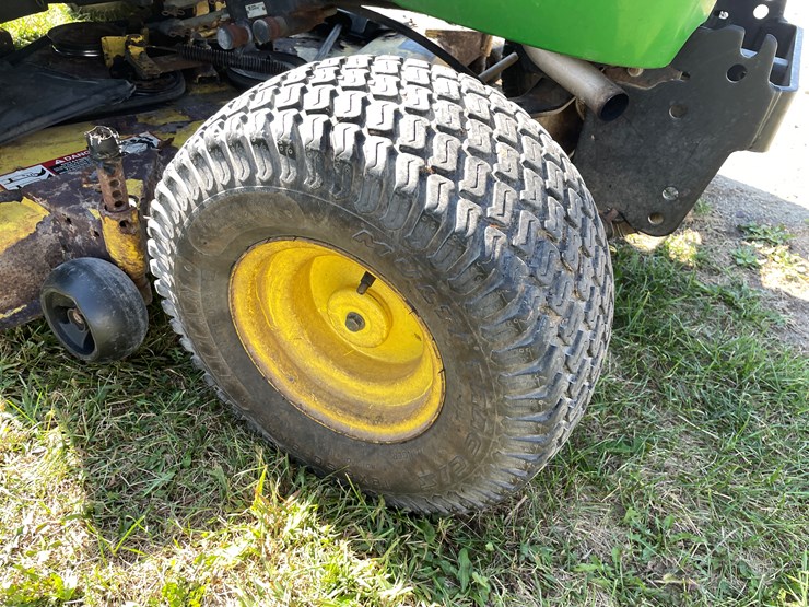 john-deere-x465-image-11