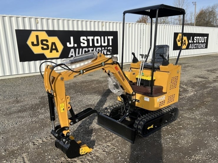 2025-cfg-h15r-mini-hydraulic-excavator-image-1