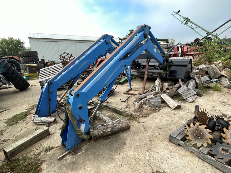 new-holland-92lb-image-6