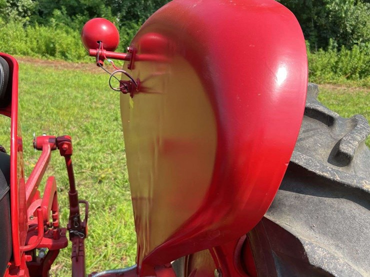 farmall-340-image-70