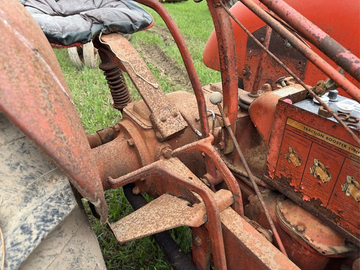 allis-chalmers-wd-45-image-13