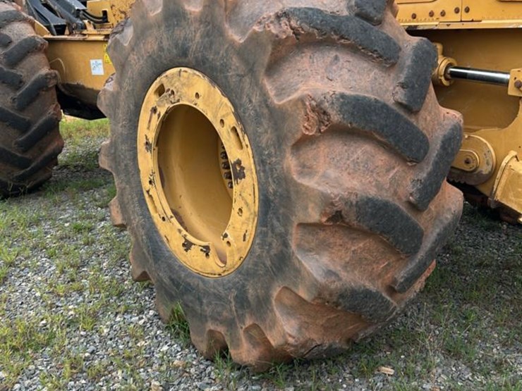 2018-caterpillar-535d-image-7