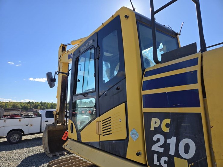 komatsu-pc210-lc-10-image-33