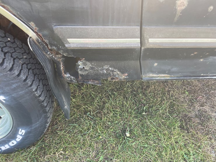 ford-f150-xlt-image-18