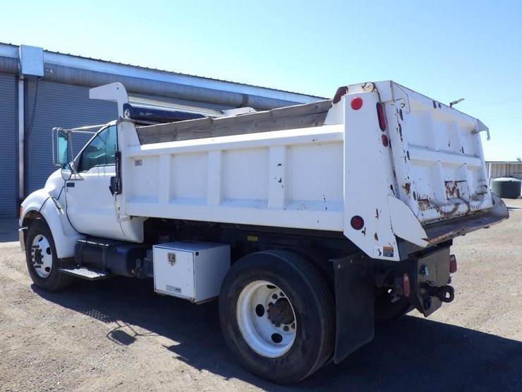 2013-ford-f650-image-4