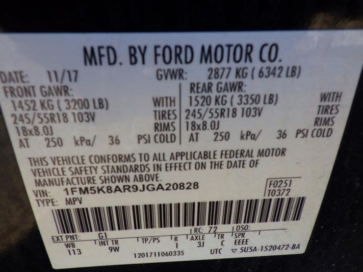 2018-ford-explorer-image-16