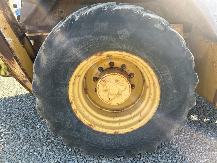 2008-deere-310sj-image-90