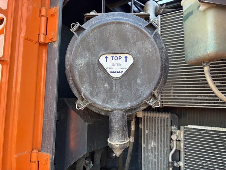 2022-doosan-dx235-lcr-5-image-46