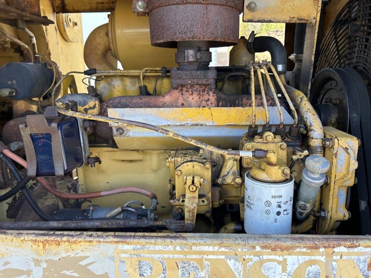 caterpillar-930-image-40