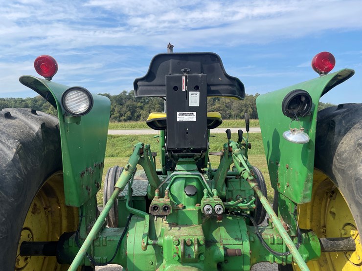john-deere-2840-image-9