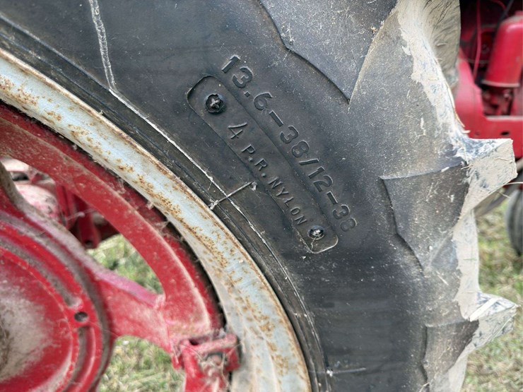 farmall-m-image-16