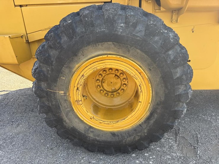 deere-644h-image-61