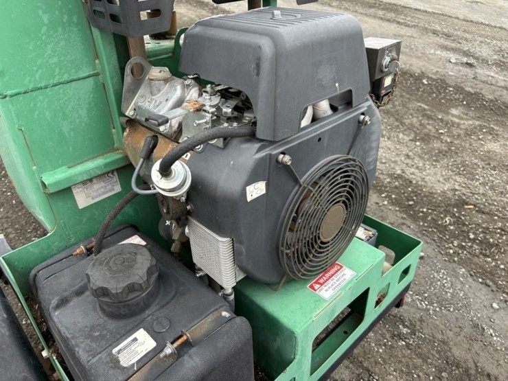 billy-goat-dl2500s-towable-debris-loader-image-10